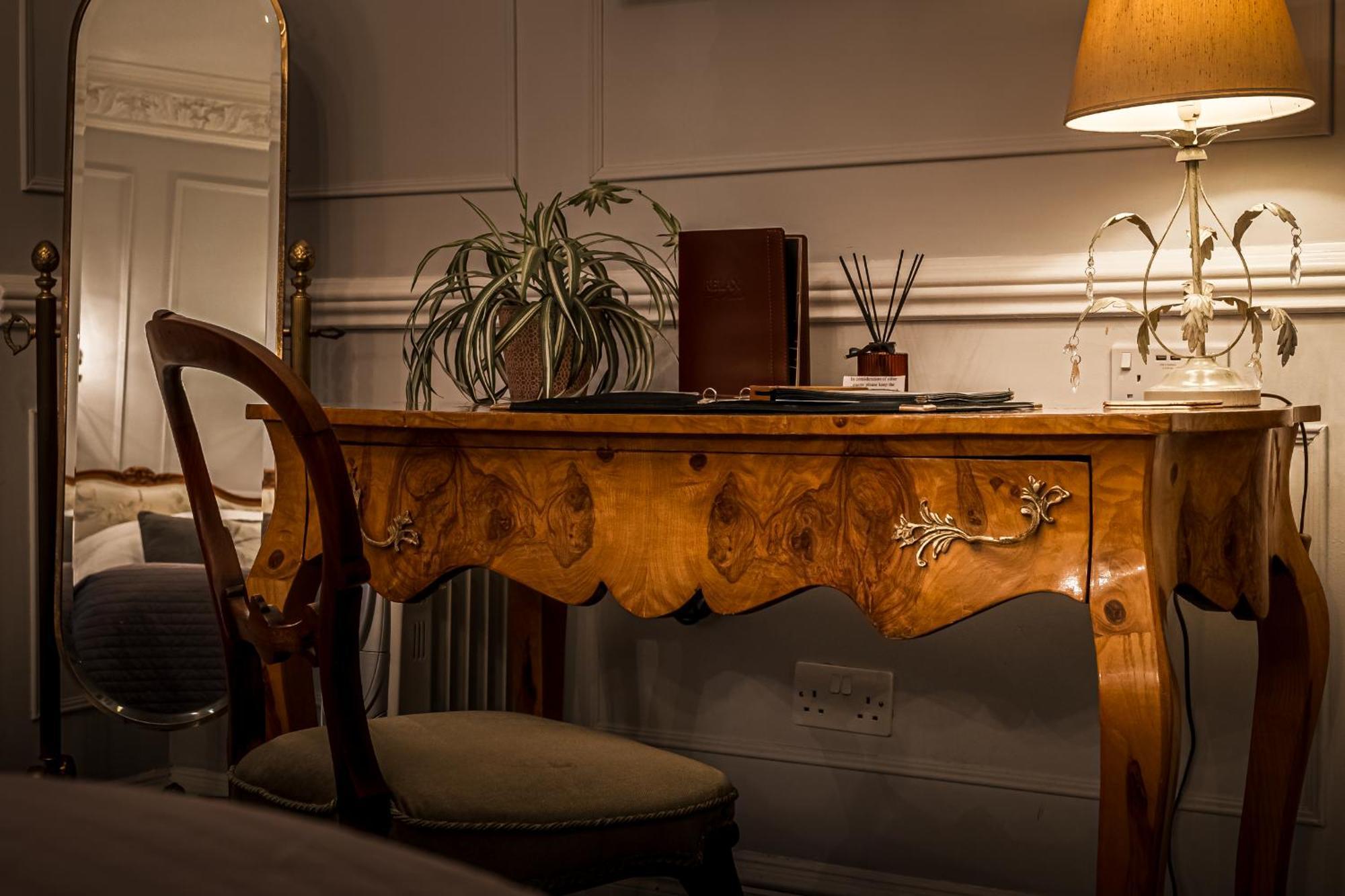 Classic Kamer met Kingsize Bed