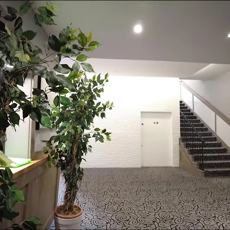 Kings Park Hotel-2