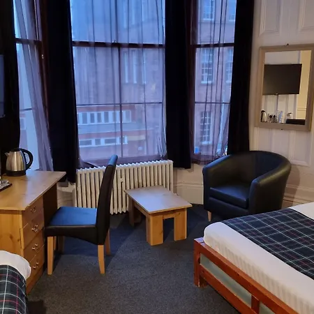 The Hampton Court Guesthouse-2
