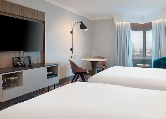 Glasgow Beach hotels