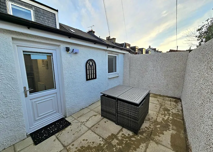 Warm & Cosy Home In Glasgow